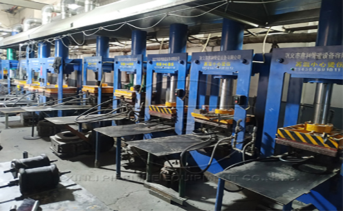 鑫利管道公司為新能源置業(yè)集團有限公司供貨