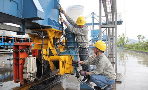 鑫利管道公司為安慶懷寧風電項目提供減震設(shè)備